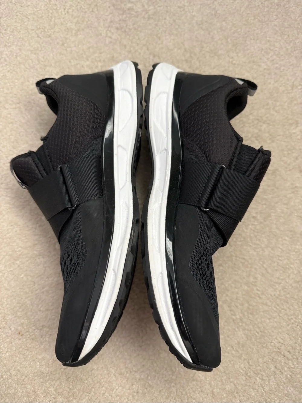 Womens’ TIEM Slipstream - Indoor Cycling Shoe, black size 9 EUC